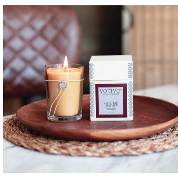 Votivo Candle Aromatic Collection Venetian Leather For Him Boxed Candle NIB - Picture 1 of 1